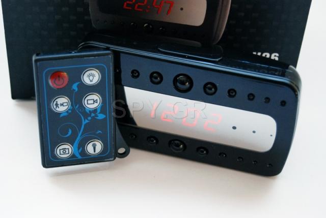 Κάμερα μέσα σε επιτραπέζιο ρολόι με διόδους για νυχτερινή λήψη